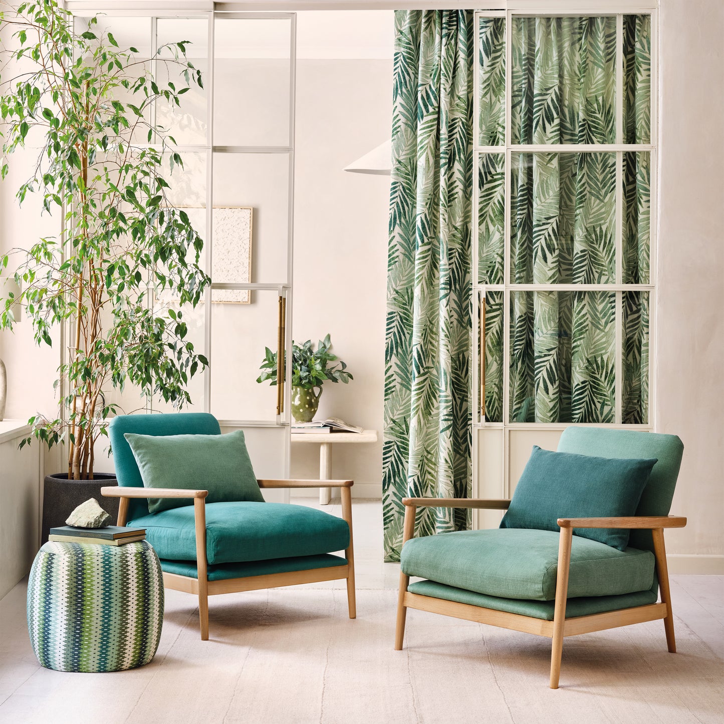 Romo Samora Canopy