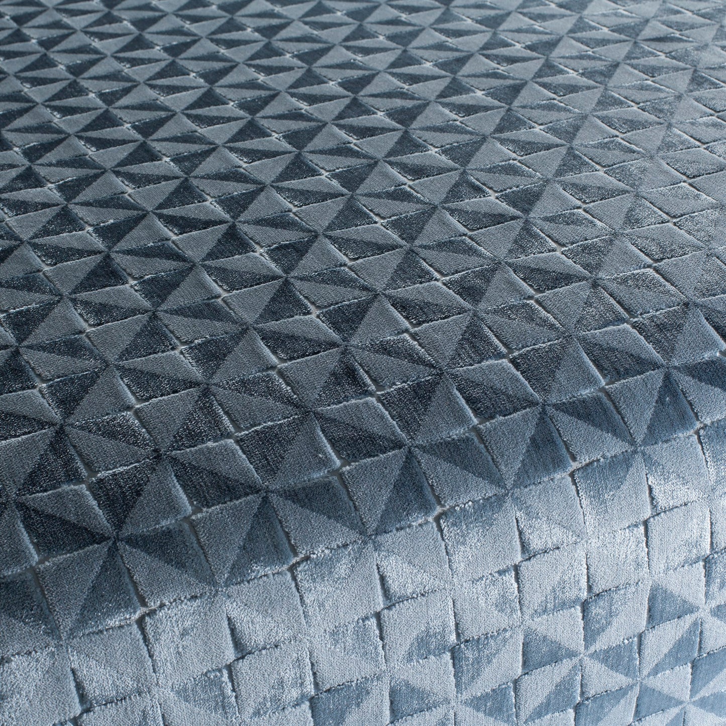 Chivasso Gloss Boss Colour 16