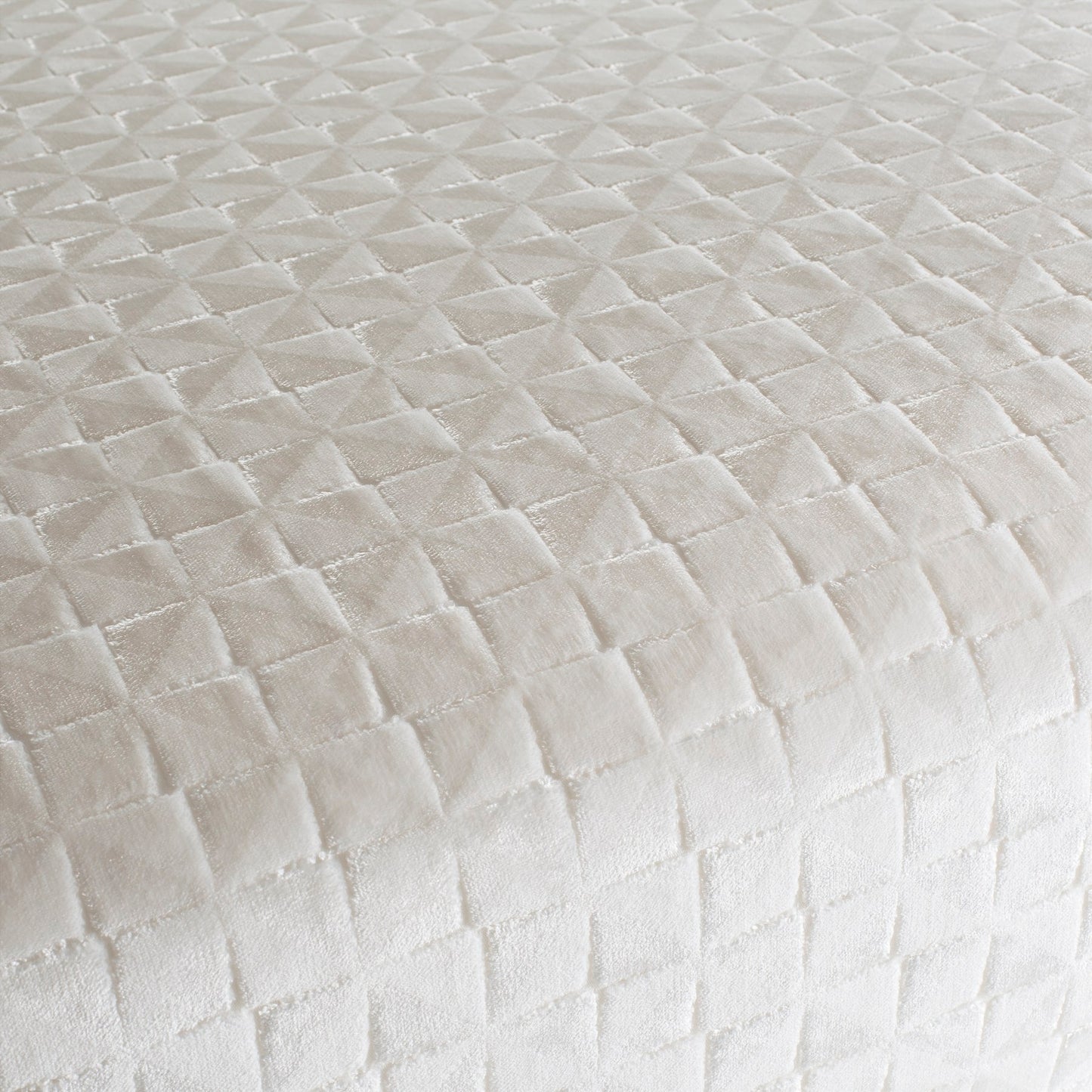 Chivasso Gloss Boss Colour 1