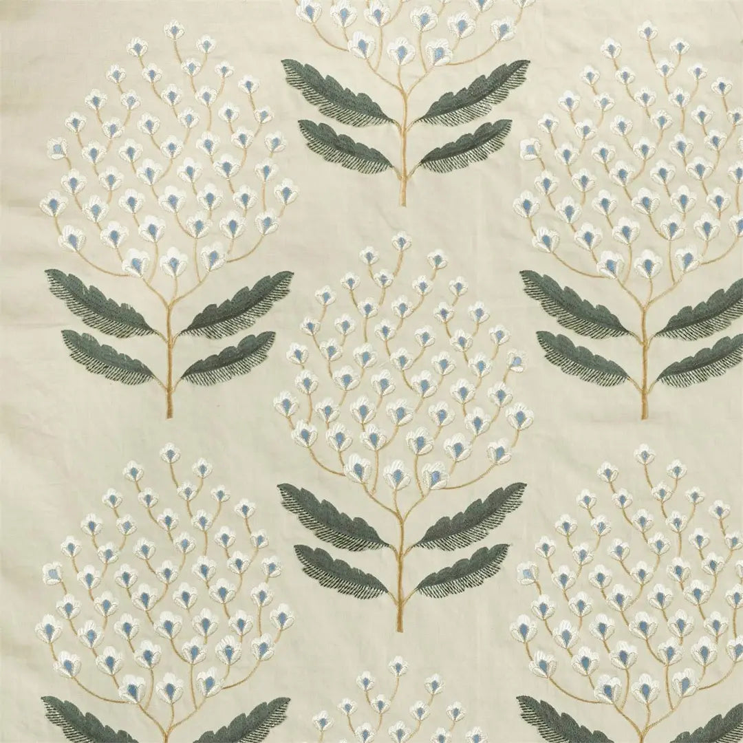 Sanderson Bellis Silver Fern