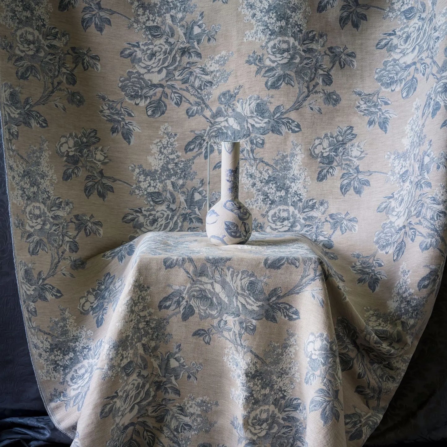Sanderson Sorilla Damask Delft/Linen