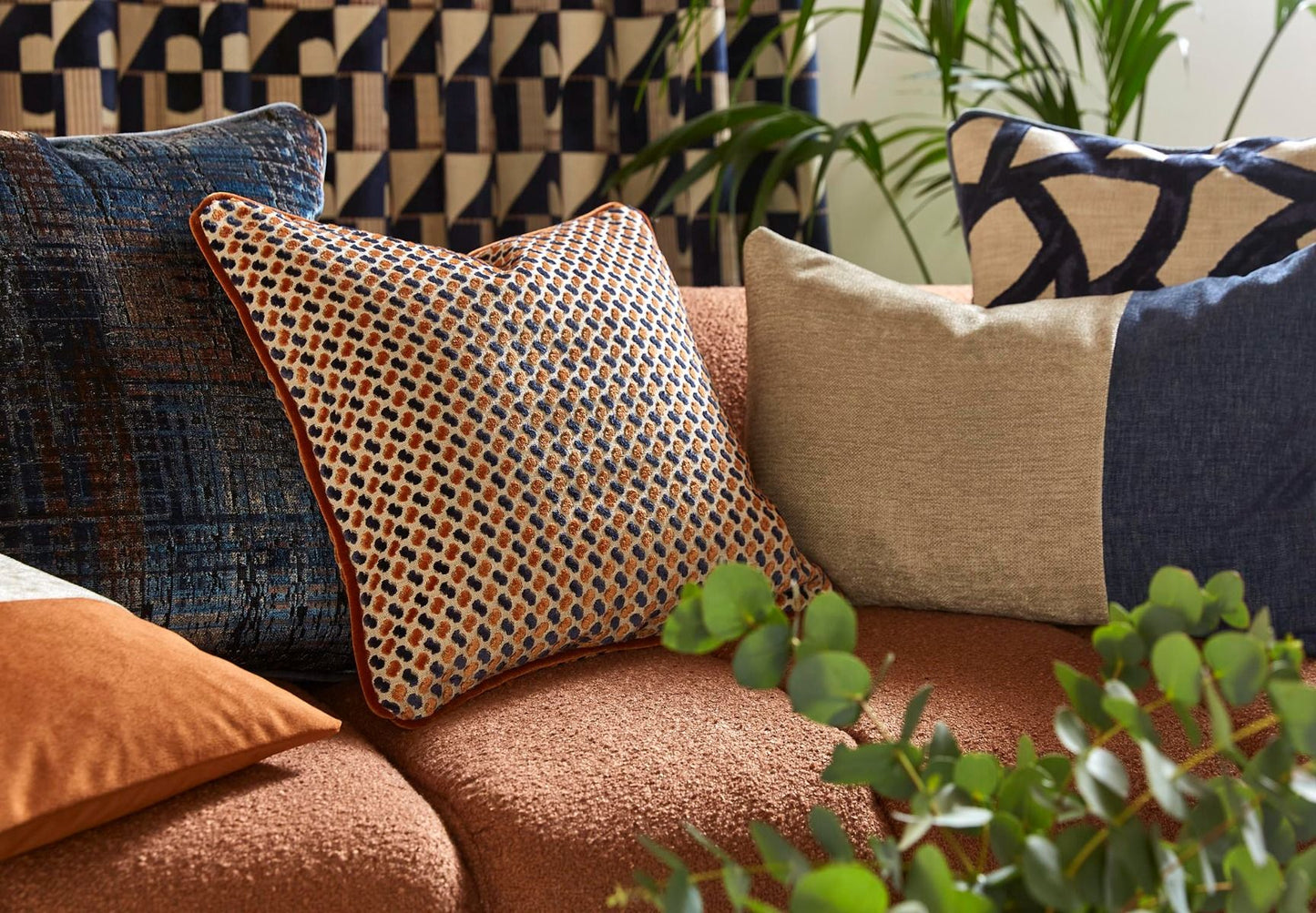 iLiv Quantum Midnight