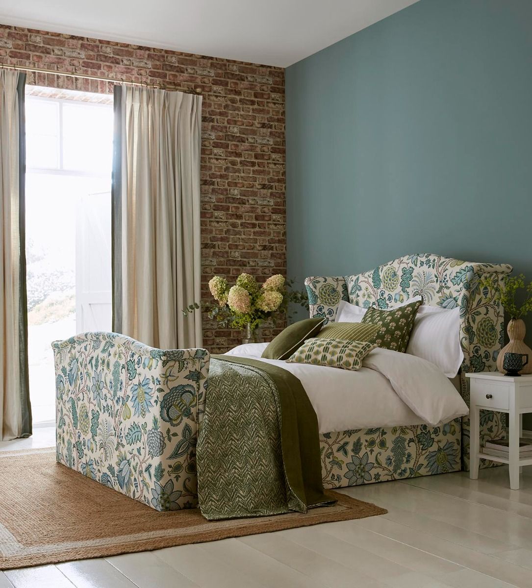 iLiv Tree of Life Juniper