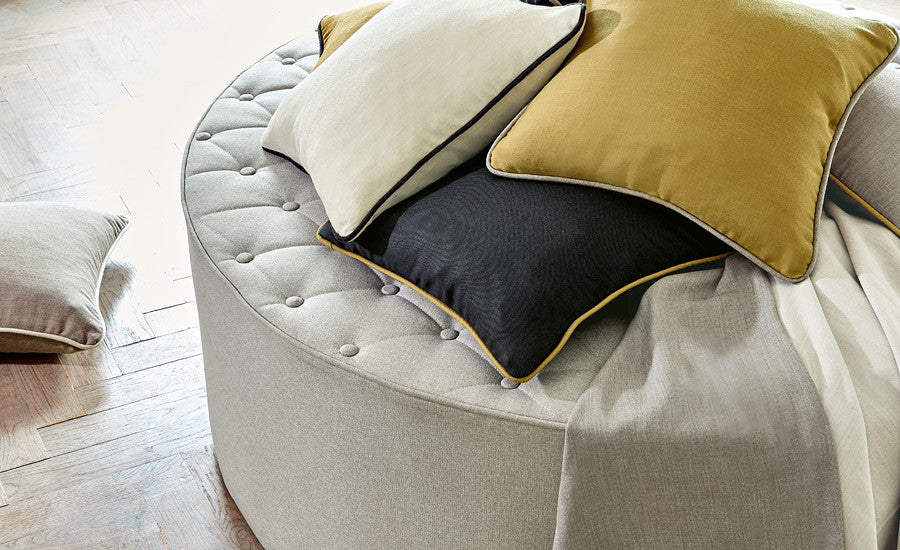 Villa Nova Verona Garnet