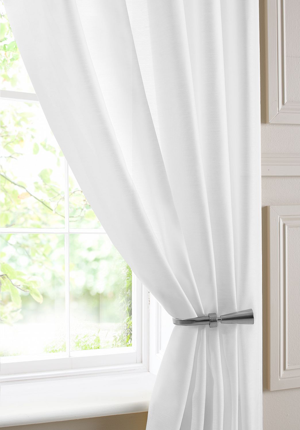 Pavilion Textiles Batiste White 150cm