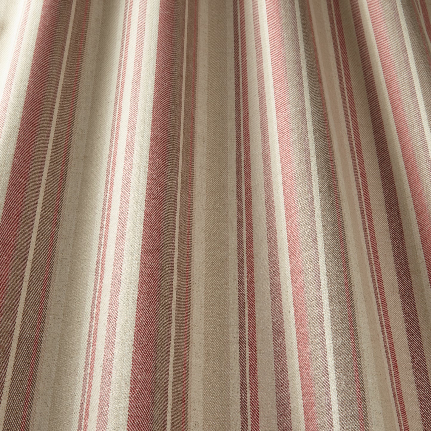 iLiv Hudson Cranberry