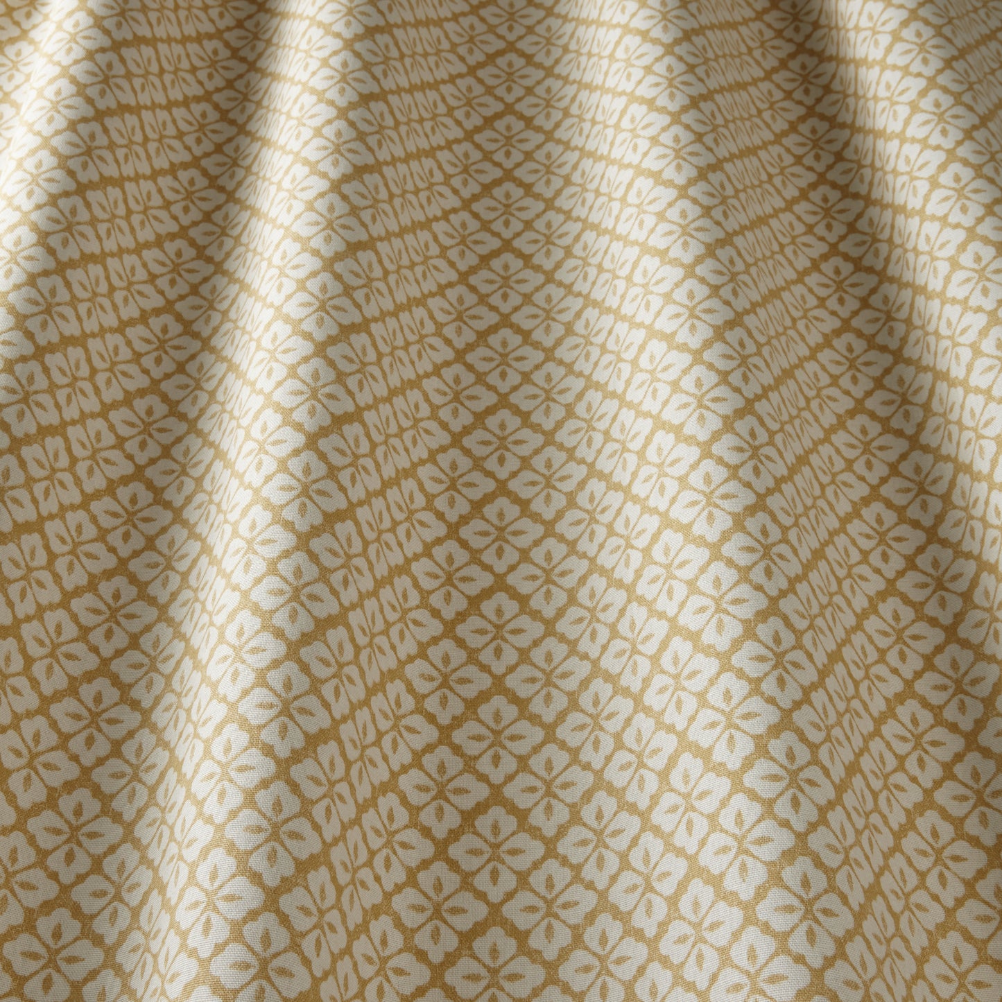 iLiv Ariel Honeycomb