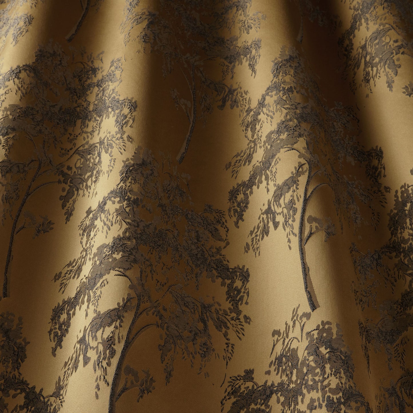 iLiv Imari Gilt