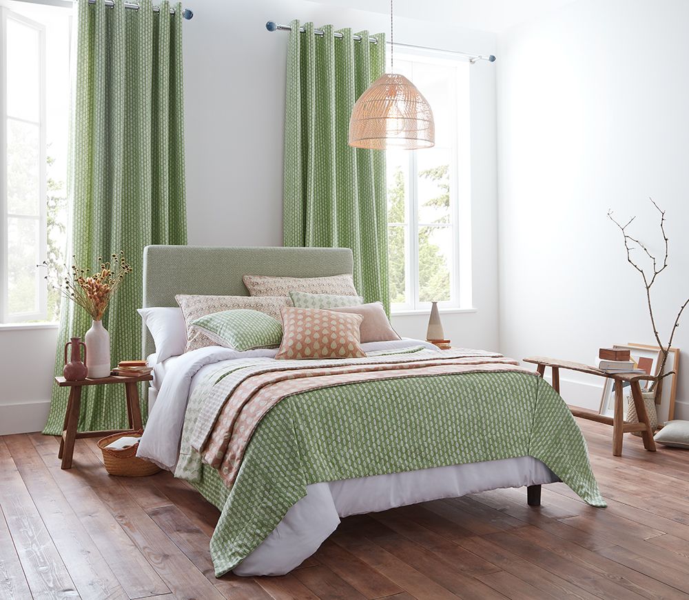 iLiv Malabar Wildrose