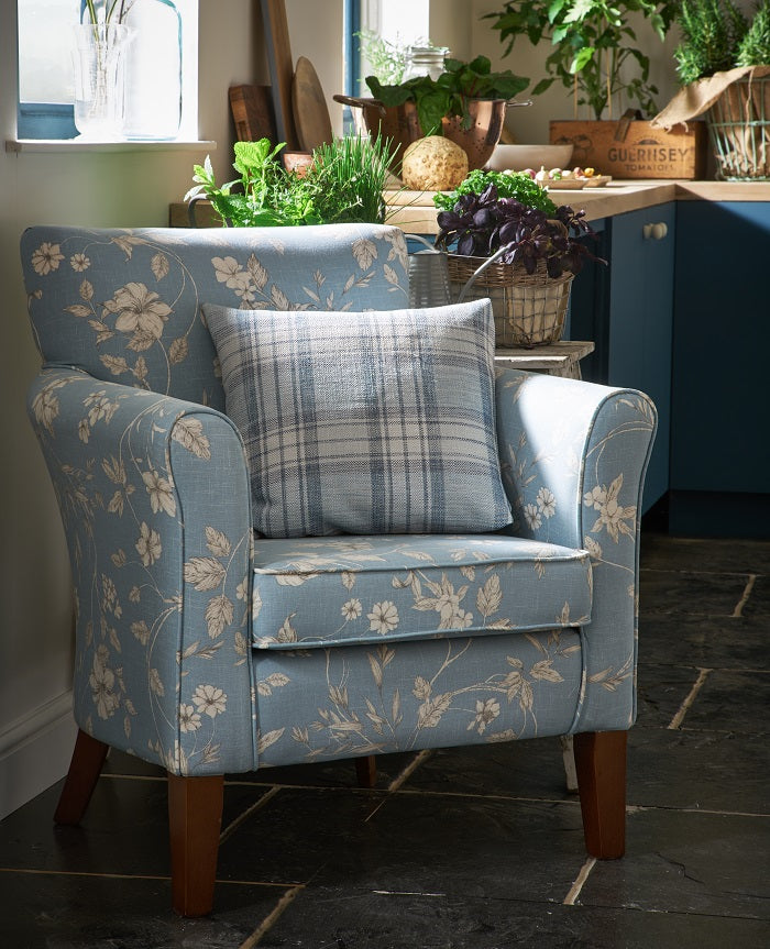 iLiv Etched Vine Wedgewood