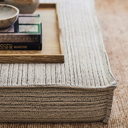 Black Edition Thinta Outdoor Pampas