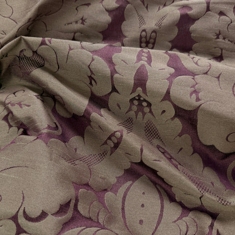 Downton Regal Plum