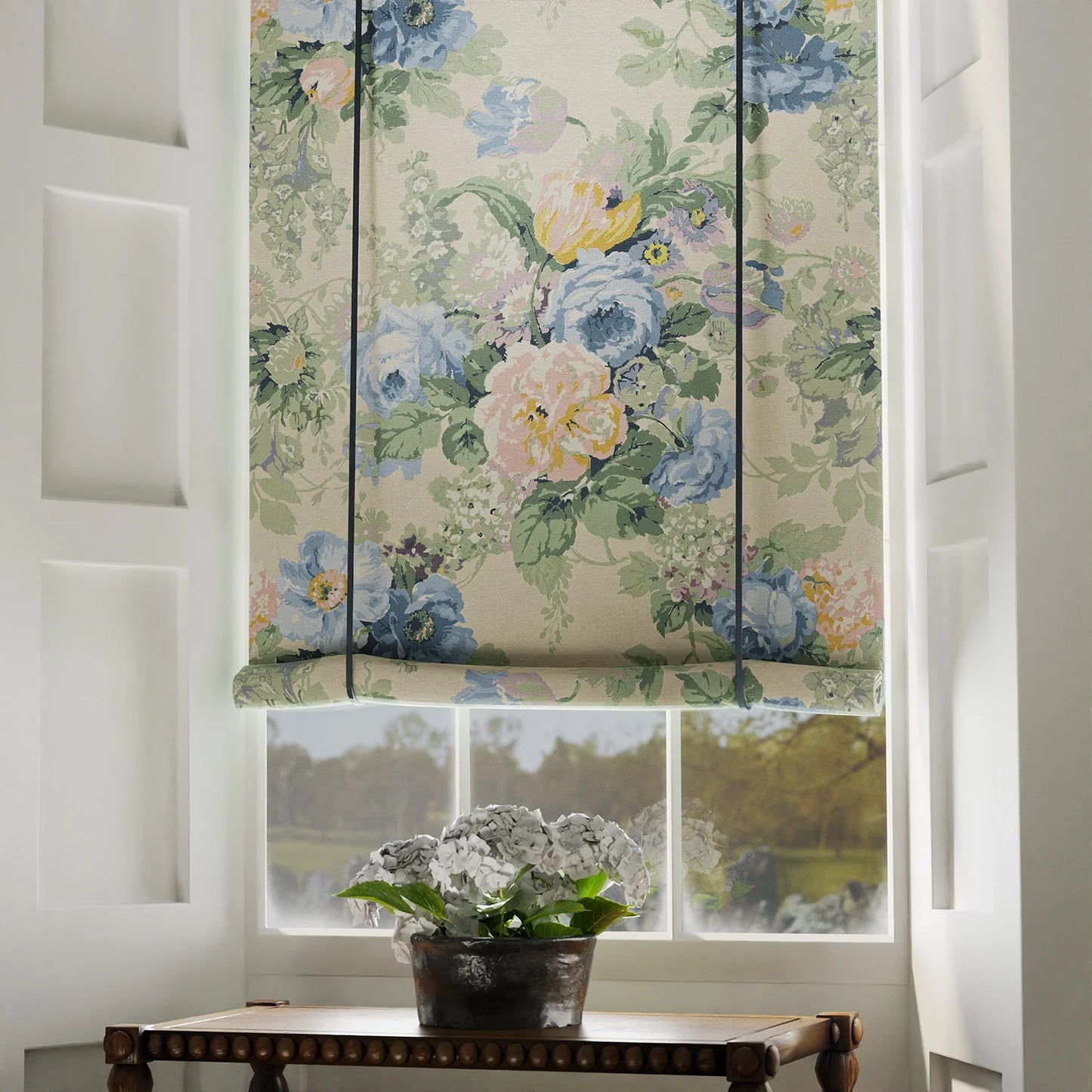 Linwood Albertine Blue Rose