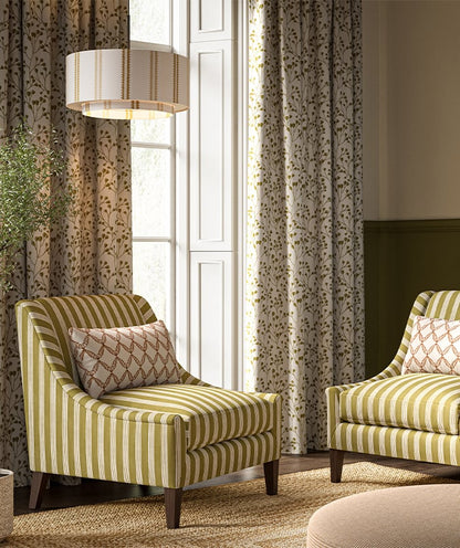 Ashley Wilde Clover Raspberry