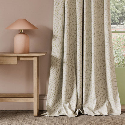 Clarke & Clarke Volu Linen
