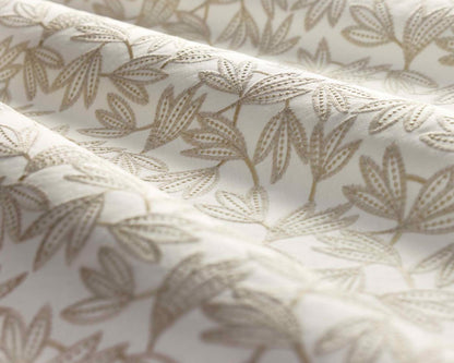 Clarke & Clarke Kalmia Linen