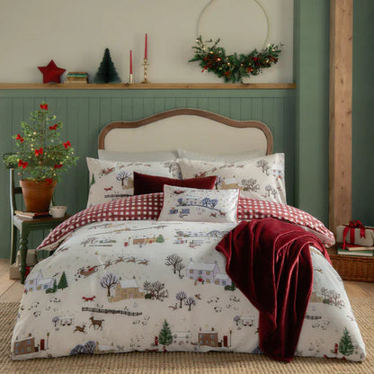 Riva Home Cotswold Christmas Printed Reversible Duvet Cover Set Cream/Burgundy