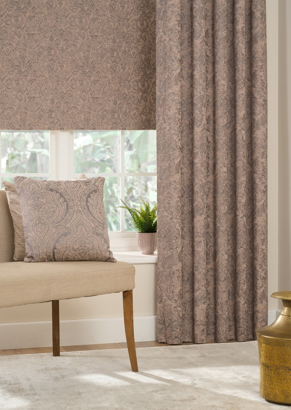 Chess Designs Augustus Latte