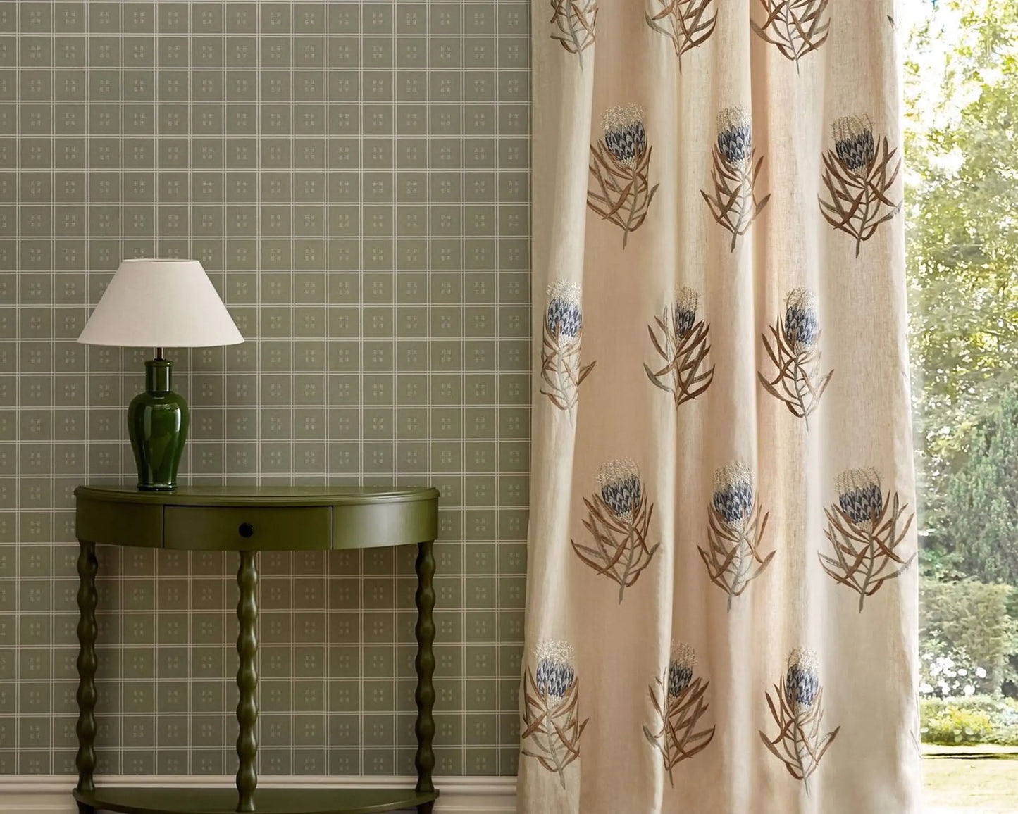 Sanderson Protea Flower China Blue/Linen