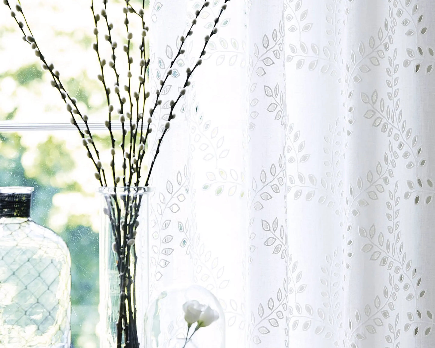 Sanderson Trailing Jenny Embroidery Chalk