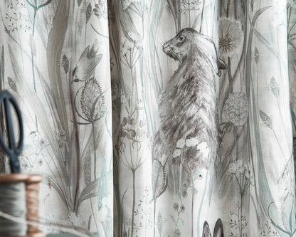 Sanderson Dune Hares Mist/Pebble
