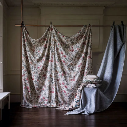 Sanderson Abbeville Rose/Calico