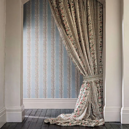 Sanderson Rose Pergola Chintz