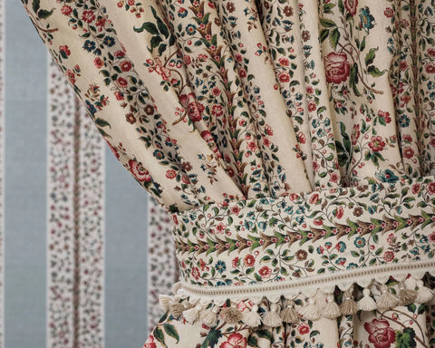 Sanderson Rose Pergola Parchment