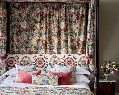 Sanderson Hydrangea & Rose Chintz
