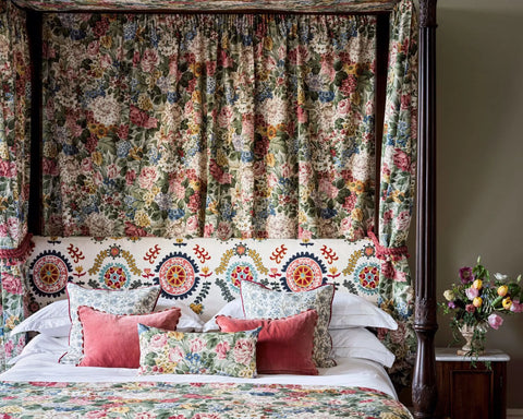 Sanderson Hydrangea & Rose Chintz