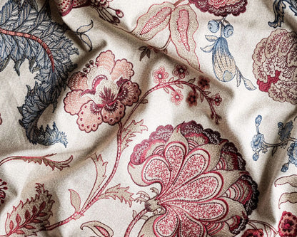 Sanderson Rose Salisbury Embroidery Crimson