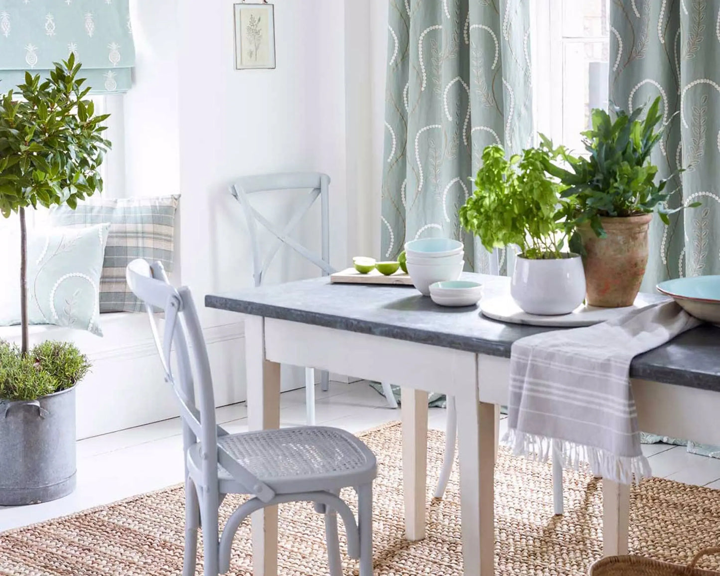 Sanderson Chamomile Trail Teal/Green