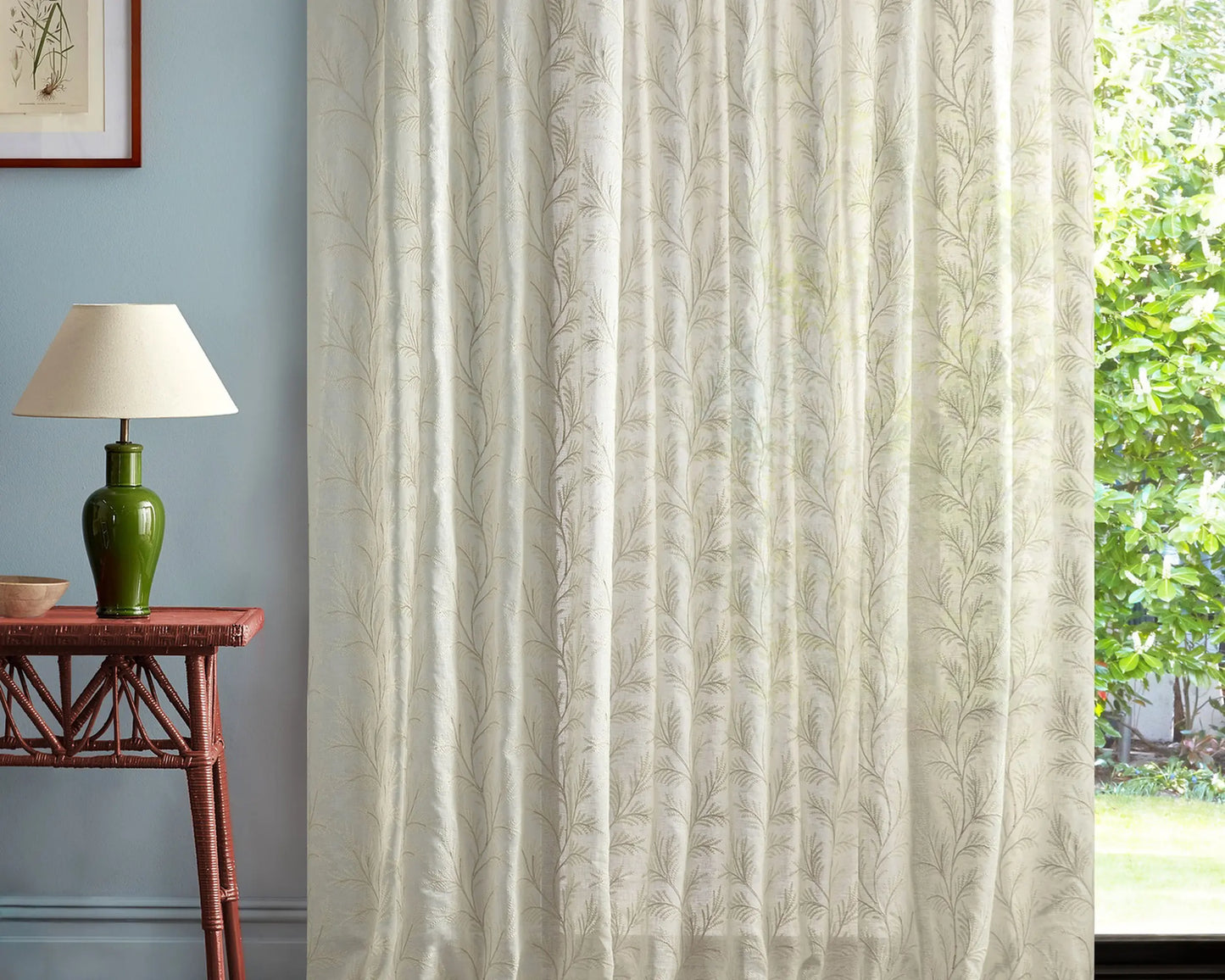 Sanderson Sea Fern Seaspray White