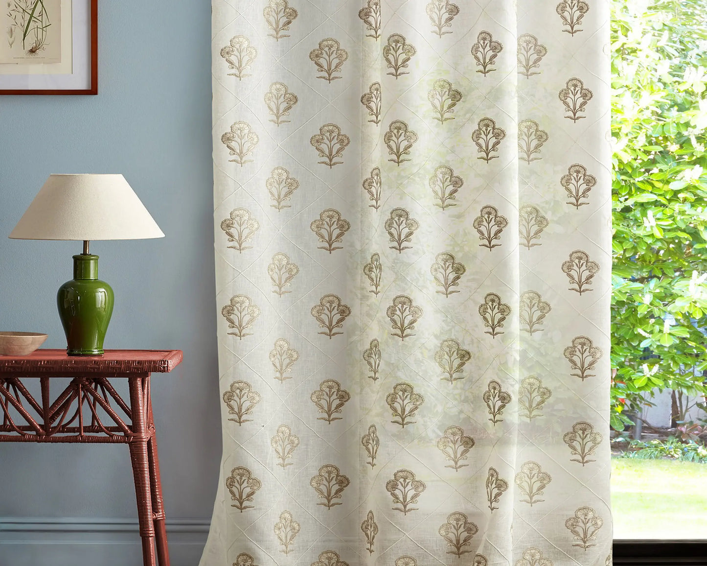 Sanderson Sea Thrift Seaspray & Sand