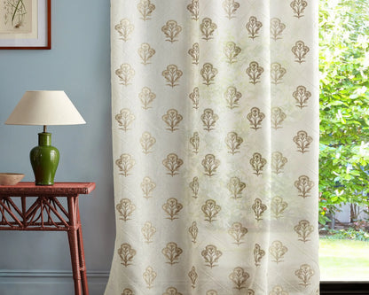 Sanderson Sea Thrift Seaspray & Sand
