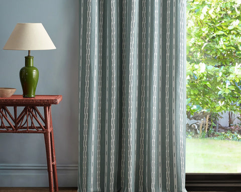 Sanderson Jamandi Stripe Porcelain/Blue