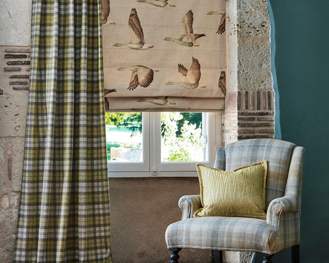 Sanderson Elysian Geese Cotton/Linen Briarwood/Linen