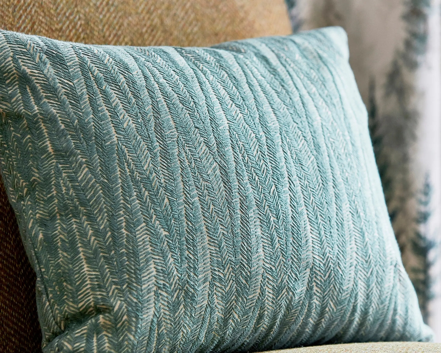 Sanderson Beckett Chalk/Taupe