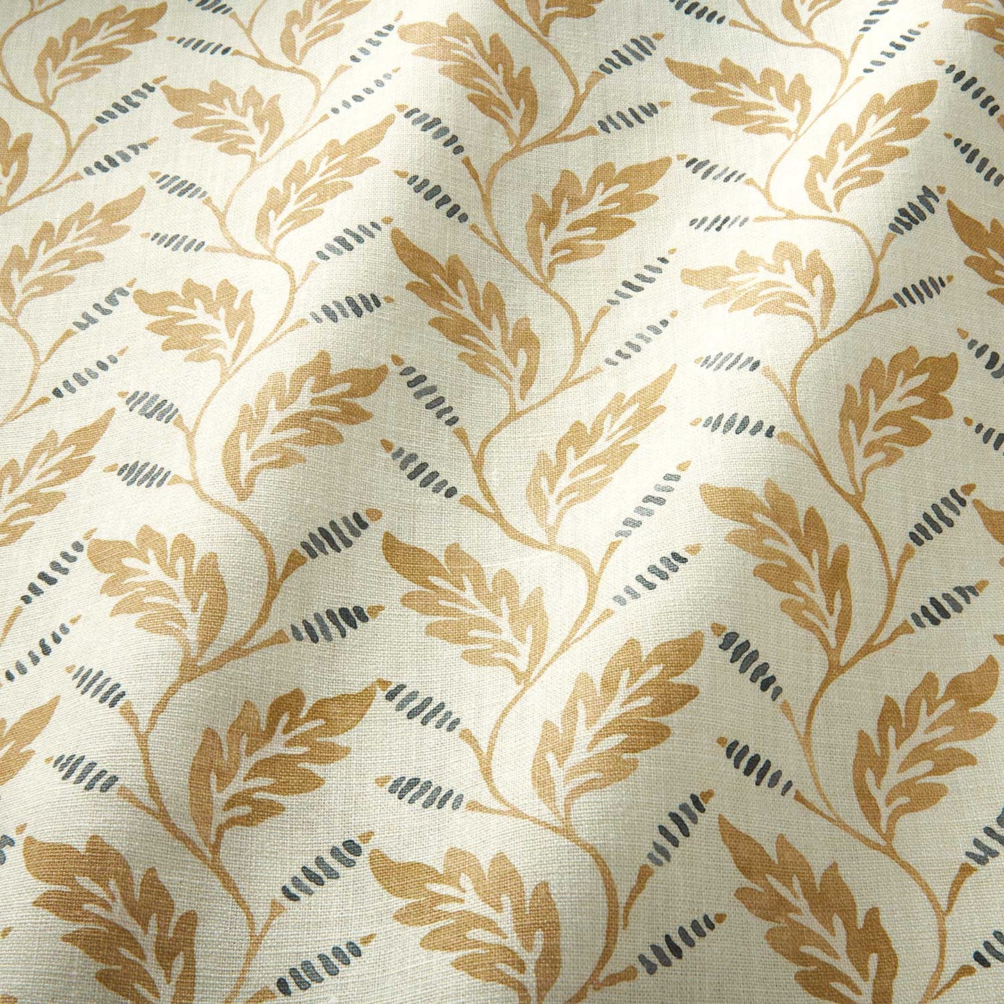 Linwood  Babette Nutmeg