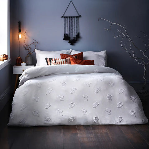 Riva Home Ghost Tufted Halloween 100% Cotton Duvet Cover Set White