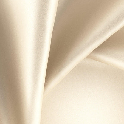 Warwick Glossy Creme