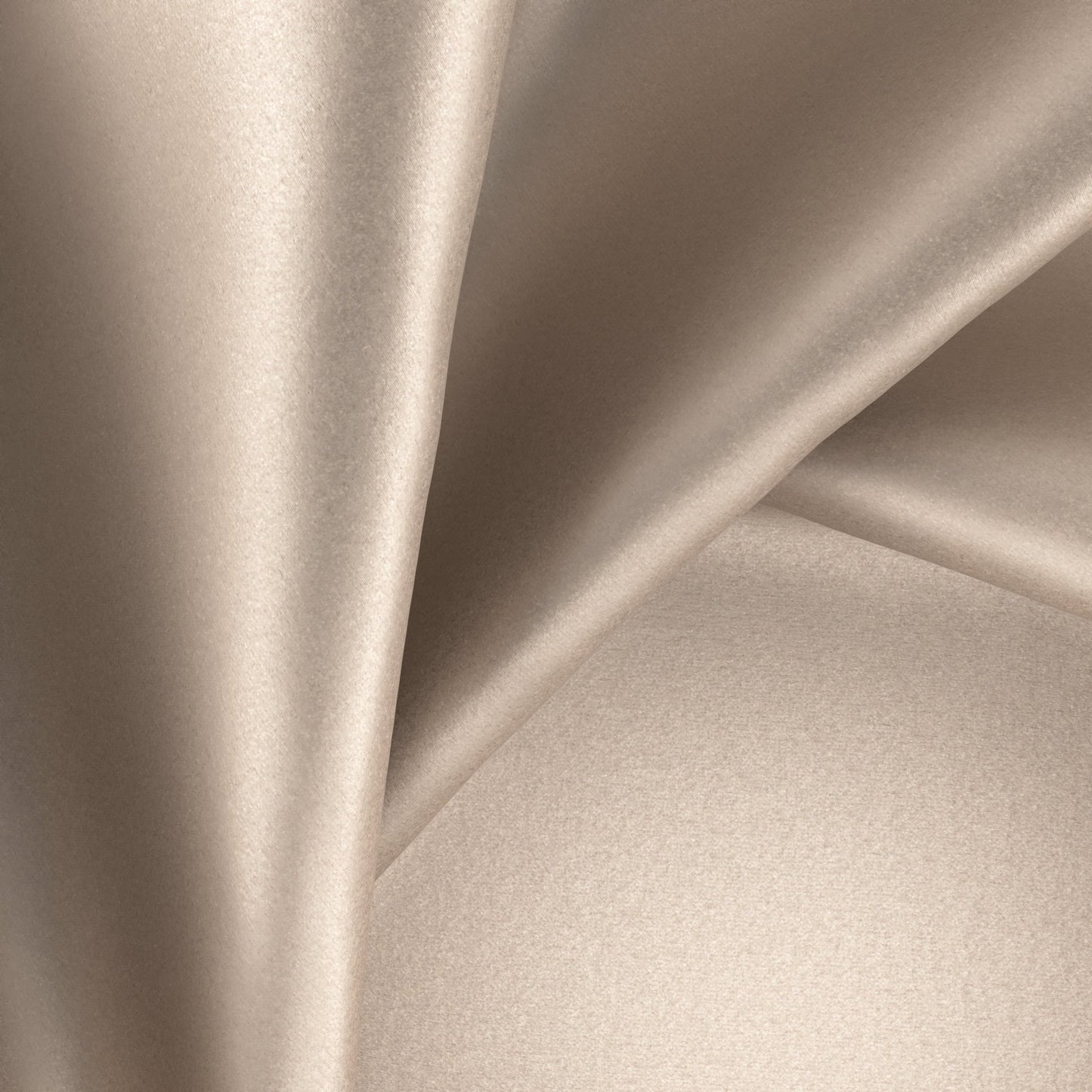 Warwick Glossy Sesame