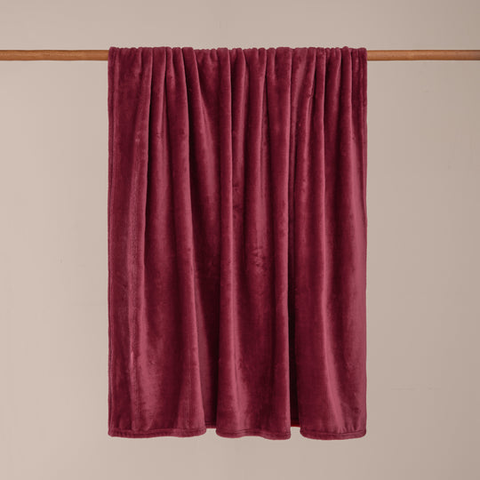 Riva Home Furn Harrow Fleece Throw Berry