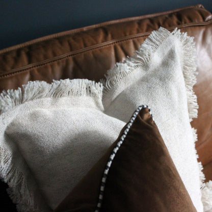 Archroll Linen Collection Fabric:   JY2007-1
