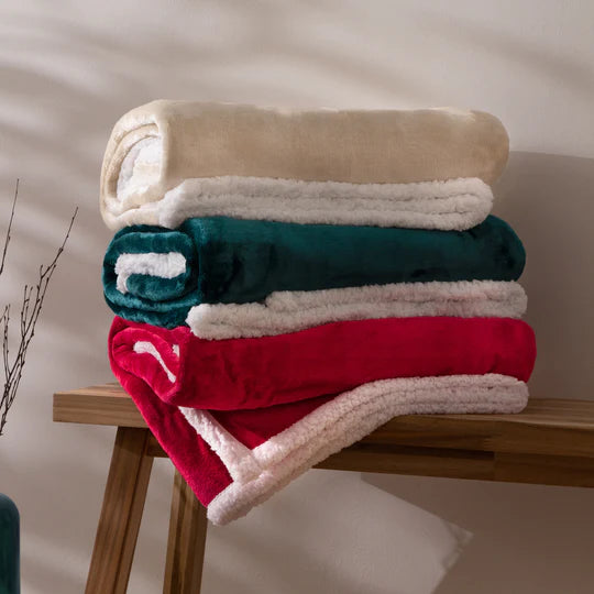 Riva Home Lux Sherpa Fleece Throw Red