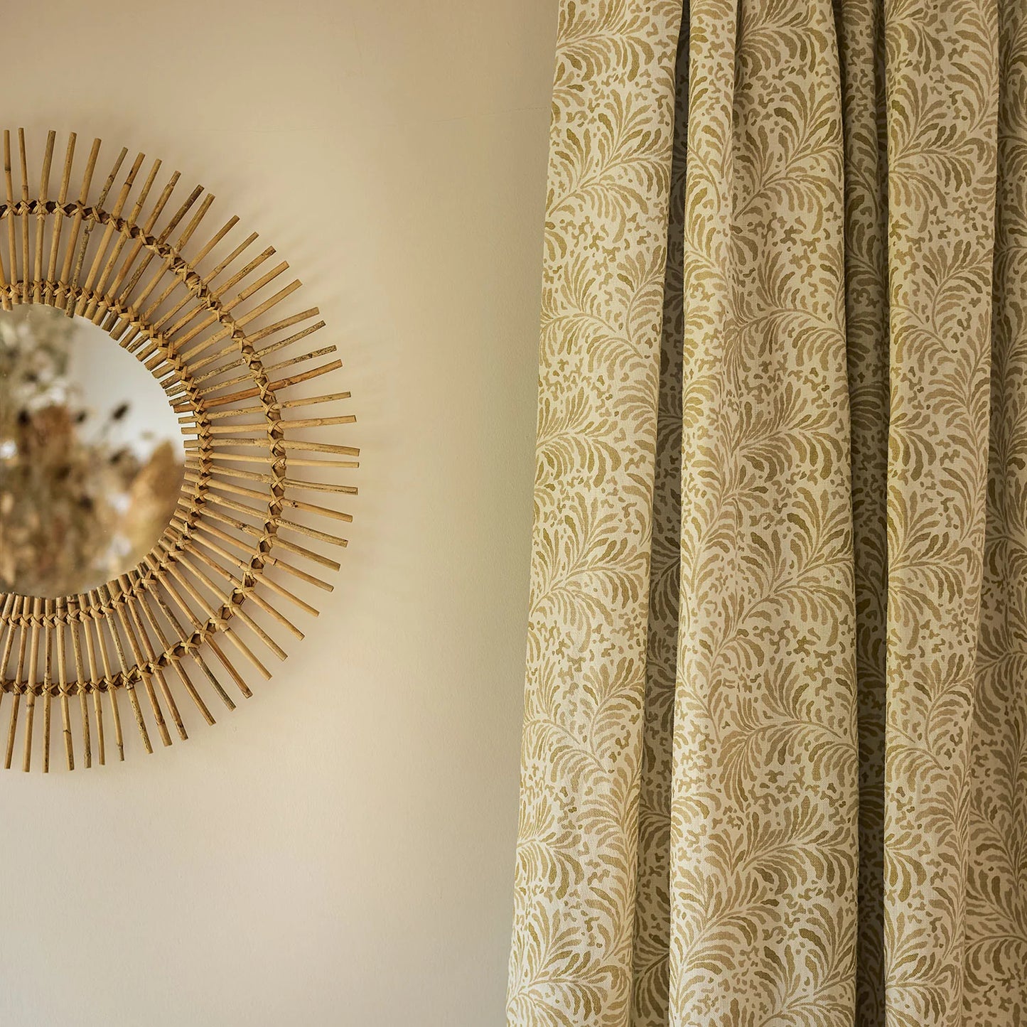 Linwood Blythe Raffia