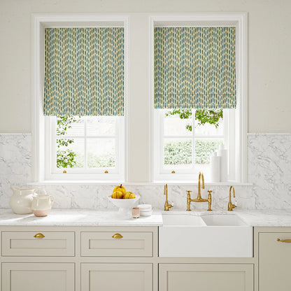 Linwood Smocked Moby