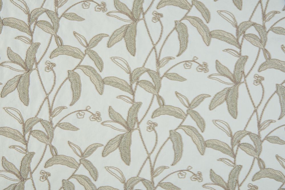 Bill Beaumont Menara Shell