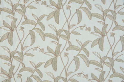 Bill Beaumont Menara Shell