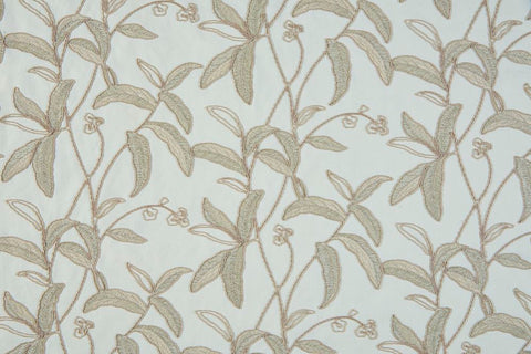 Bill Beaumont Menara Shell